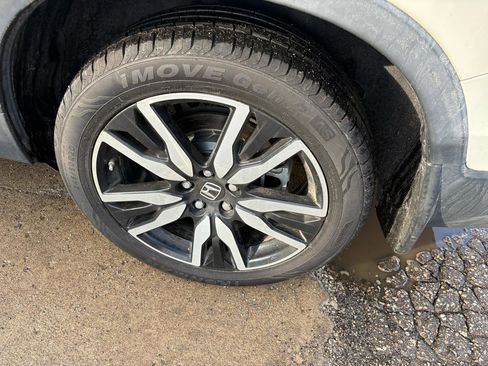 Used 2019 Honda Pilot Touring image 53