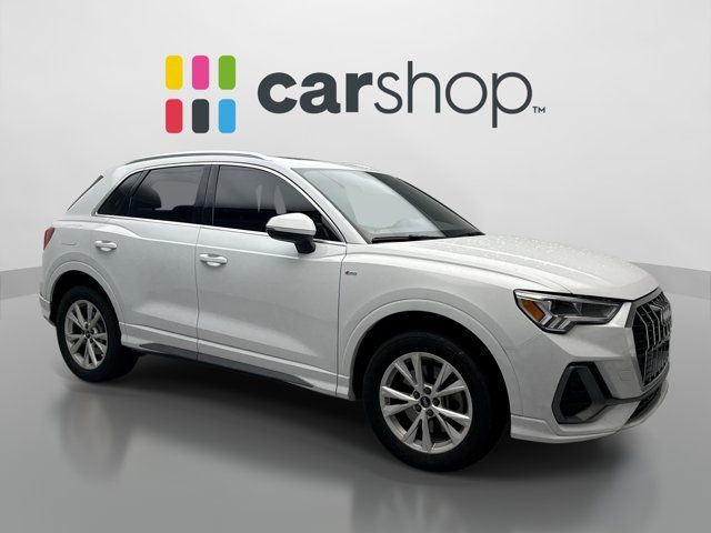 Used 2022 Audi Q3 2.0T Premium Plus w/ Premium Plus Package AWD/4WD image 7