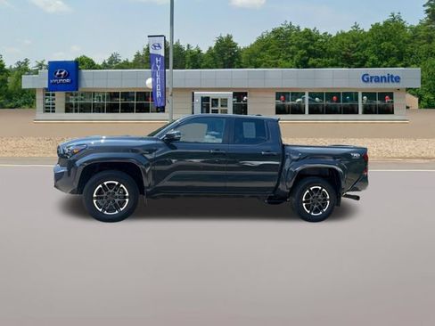 Used 2024 Toyota Tacoma TRD Sport w/ TRD Sport Upgrade Package AWD/4WD image 10