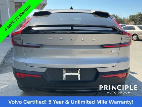 Certified 2023 Volvo C40 Recharge Core image 10