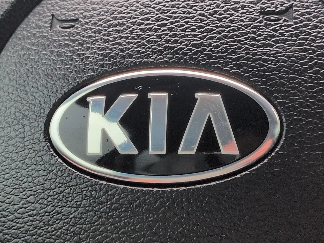 Used 2019 Kia Forte LXS FWD image 30