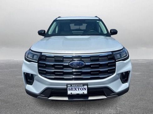 Certified 2025 Ford Explorer Active w/ Active Comfort Package AWD/4WD image 4