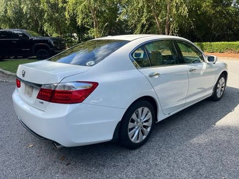Used 2013 Honda Accord EX-L image 9