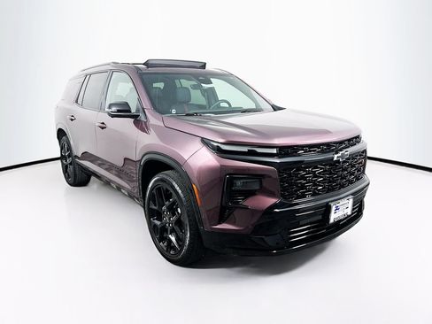 Used 2026 Chevrolet Traverse RS w/ LPO, Floor Liner Package AWD/4WD image 1