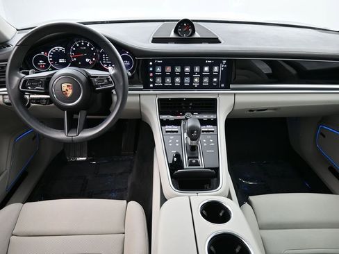 Certified 2023 Porsche Panamera Platinum Edition RWD image 6