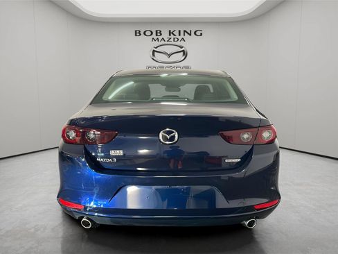 Used 2024 MAZDA MAZDA3 s FWD image 4