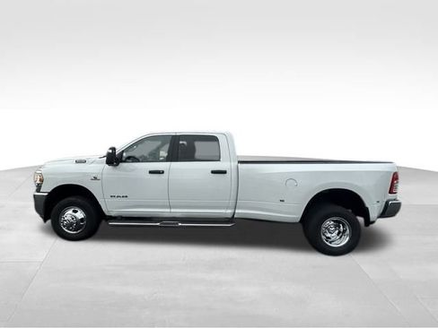 Used 2024 RAM 3500 Big Horn image 3
