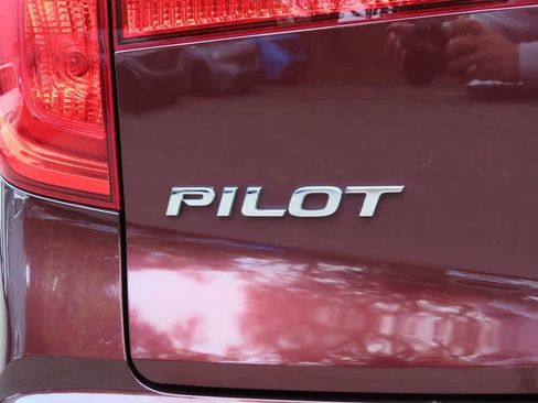Used 2016 Honda Pilot EX image 7
