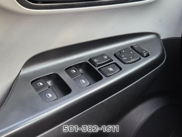 Used 2023 Hyundai Kona SEL AWD/4WD image 31