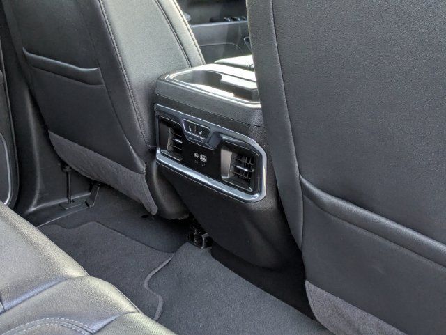 Used 2025 GMC Sierra 2500 SLT w/ SLT Convenience Package AWD/4WD image 28