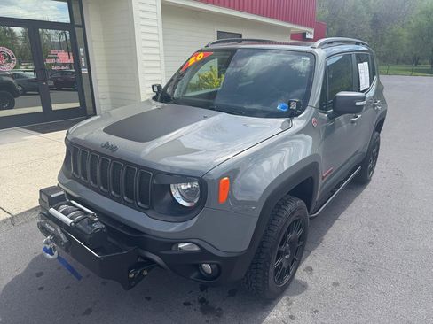 Used 2020 Jeep Renegade Trailhawk AWD/4WD image 2