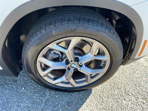 Used 2022 BMW X3 xDrive30i w/ Premium Package 2 (ZPA) image 13