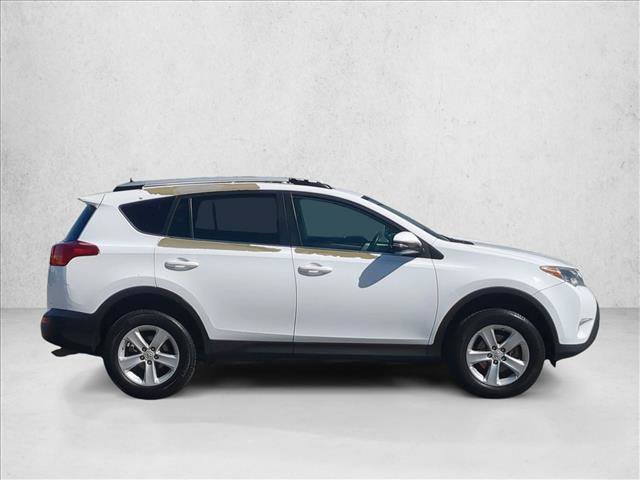 Used 2014 Toyota RAV4 XLE FWD image 4