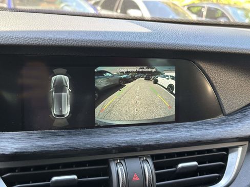 Used 2022 Alfa Romeo Stelvio Sprint AWD/4WD image 30