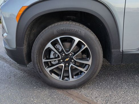 Certified 2026 Chevrolet TrailBlazer LT w/ Driver Confidence Package image 31