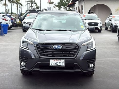 Used 2023 Subaru Forester Premium AWD/4WD image 2