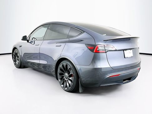 Used 2022 Tesla Model Y Performance AWD/4WD image 5