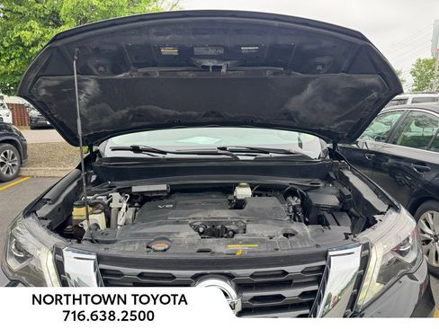Used 2020 Nissan Pathfinder SV AWD/4WD image 13