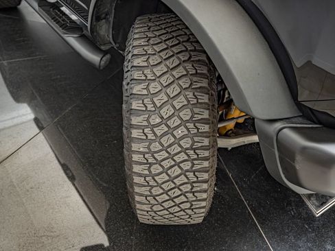 Used 2022 Ford Bronco Badlands w/ Sasquatch Package AWD/4WD image 40