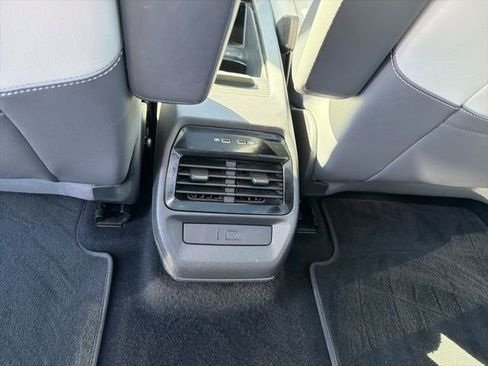 Certified 2022 Volkswagen ID.4 Pro S image 22