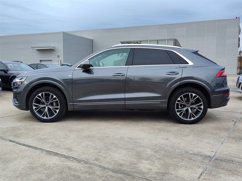 Used 2023 Audi Q8 Premium Plus w/ Premium Plus Package image 4