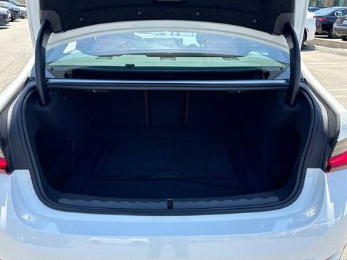 Used 2026 BMW 330i Sedan w/ Parking Assistance Package RWD image 16
