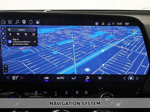 Used 2025 Chevrolet Blazer EV LT FWD image 3