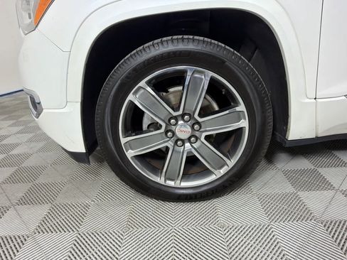 Used 2017 GMC Acadia Denali w/ Technology Package AWD/4WD image 10