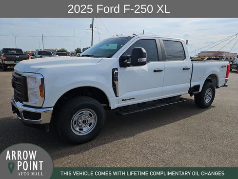 Used 2025 Ford F250 XL w/ XL Off-Road Package AWD/4WD image 5