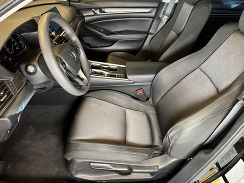 Used 2018 Honda Accord LX image 20