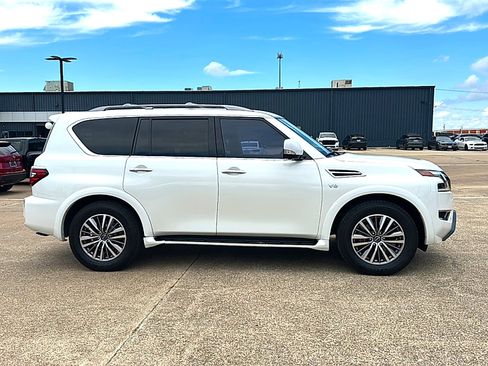 Used 2022 Nissan Armada SL RWD image 9