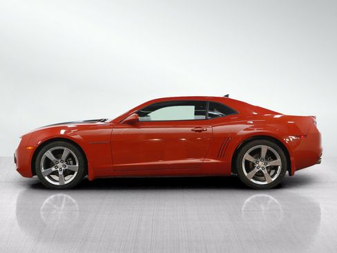 Used 2011 Chevrolet Camaro LT w/ RS Package RWD image 3