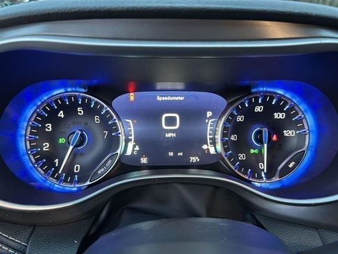 New 2026 Chrysler Pacifica Select image 19