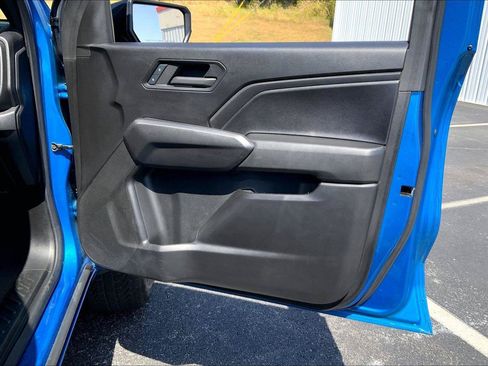 Used 2024 Chevrolet Colorado Trail Boss w/ Advanced Trailering Package AWD/4WD image 21