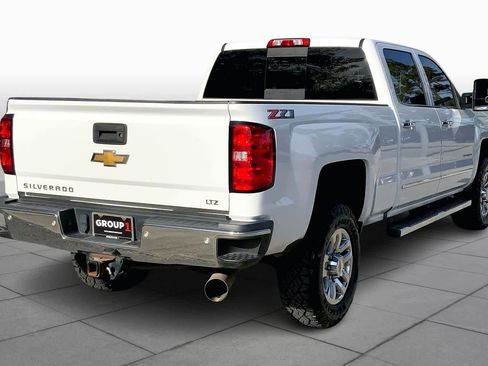 Used 2018 Chevrolet Silverado 2500 LTZ w/ Duramax Plus Package image 12