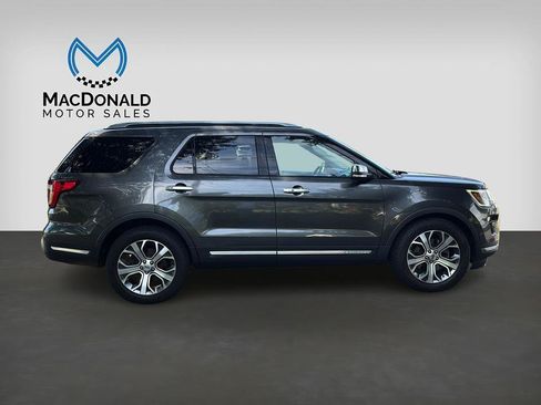 Used 2019 Ford Explorer Platinum AWD/4WD image 8