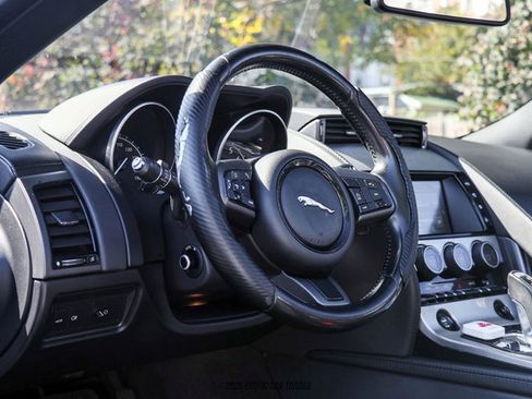 Used 2017 Jaguar F-TYPE Convertible image 30