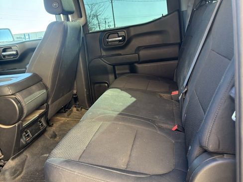 Used 2020 Chevrolet Silverado 1500 Custom Trail Boss w/ Custom Convenience Package image 10