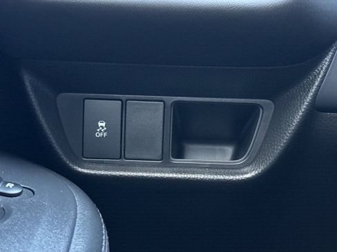New 2026 Honda HR-V LX image 18