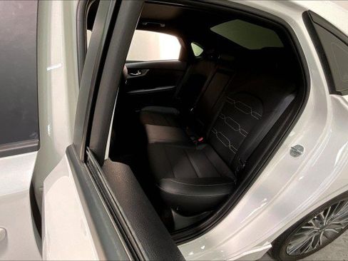 Used 2022 Kia Forte GT-Line w/ GT-Line Technology Package image 25