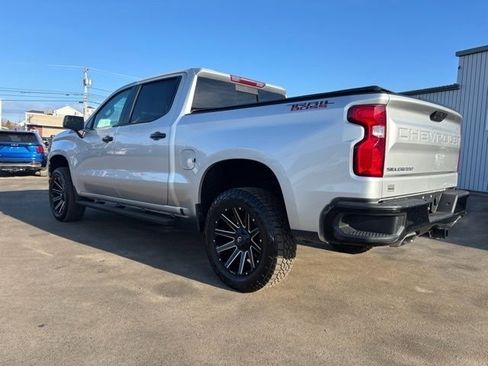 Used 2020 Chevrolet Silverado 1500 LT Trail Boss image 7