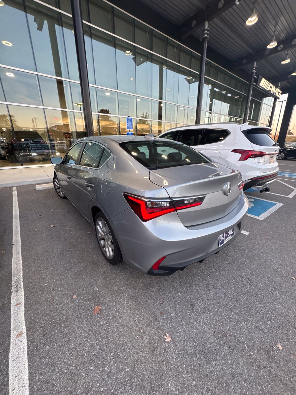 Used 2020 Acura ILX FWD image 3