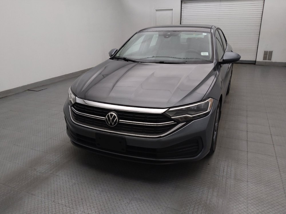 Used 2024 Volkswagen Jetta SE FWD image 15