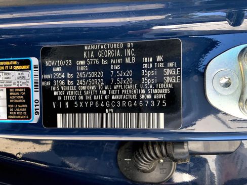 Used 2024 Kia Telluride S FWD image 32