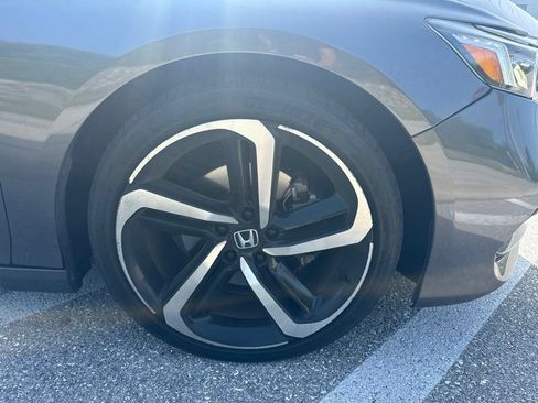 Used 2018 Honda Accord Sport image 15