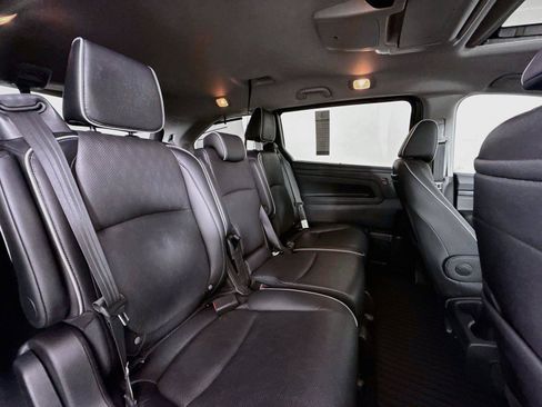 Used 2024 Honda Odyssey Elite image 41
