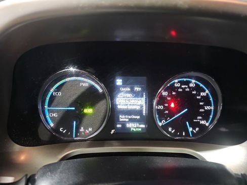 Used 2016 Toyota RAV4 Limited AWD/4WD image 19