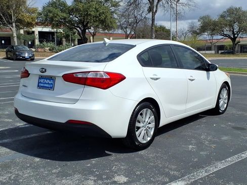 Used 2015 Kia Forte LX w/ Popular Package image 9