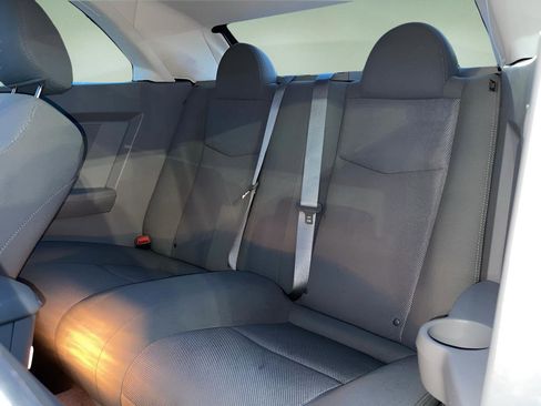 Used 2008 Chrysler Sebring Touring w/ Electronics Convenience Group image 12