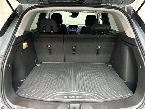 Used 2023 Chevrolet TrailBlazer LT w/ Convenience Package AWD/4WD image 21